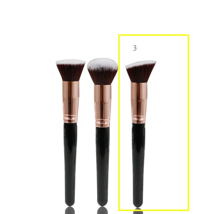 Flat Head Bevel Three Piece Portable Makeup Brush - Image 4