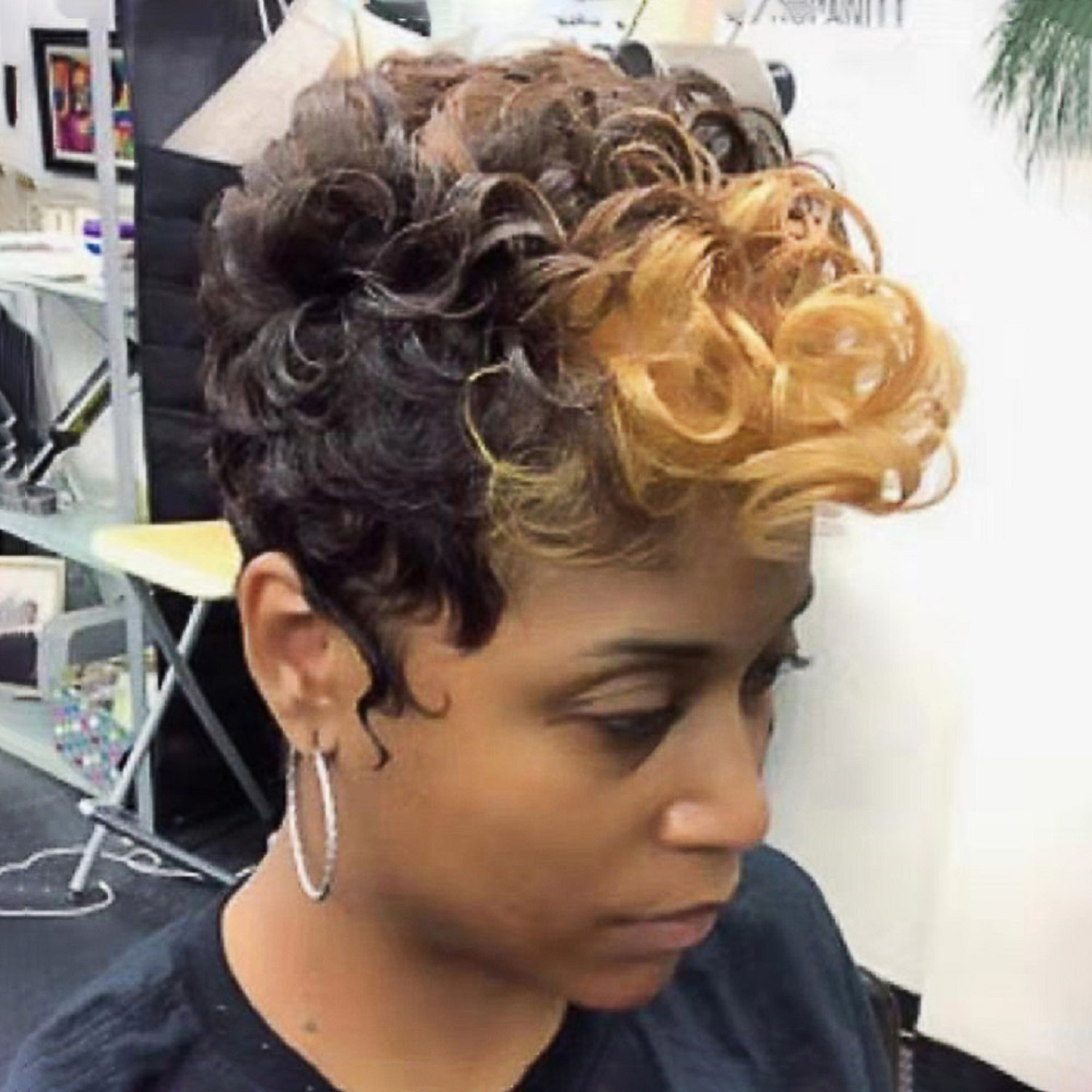 European And American Short Curly Hair Wig Chemical Fiber Headgear - Image 12