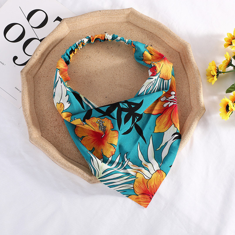 Pastoral Style Ladies Face Wash Hairband Baotou Triangle Scarf Hair Accessories - Image 3
