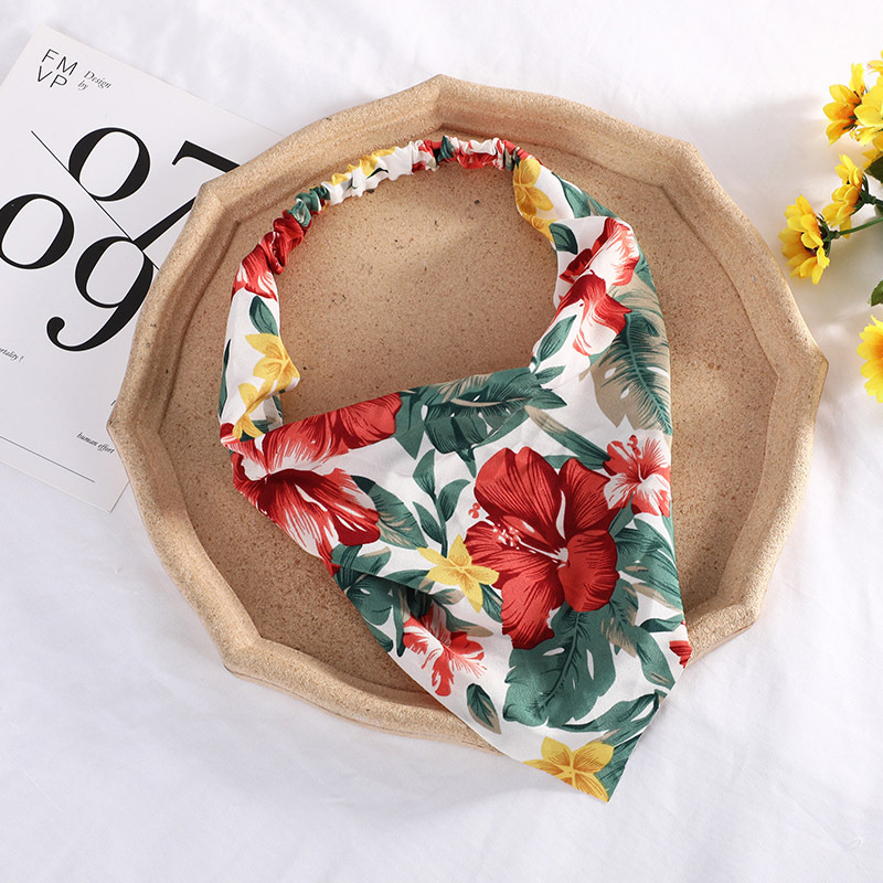 Pastoral Style Ladies Face Wash Hairband Baotou Triangle Scarf Hair Accessories - Image 4