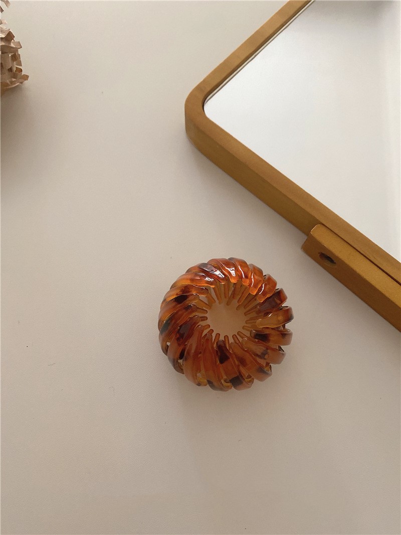 Korean Retro Geometric Elastic Hair Loop - Image 2