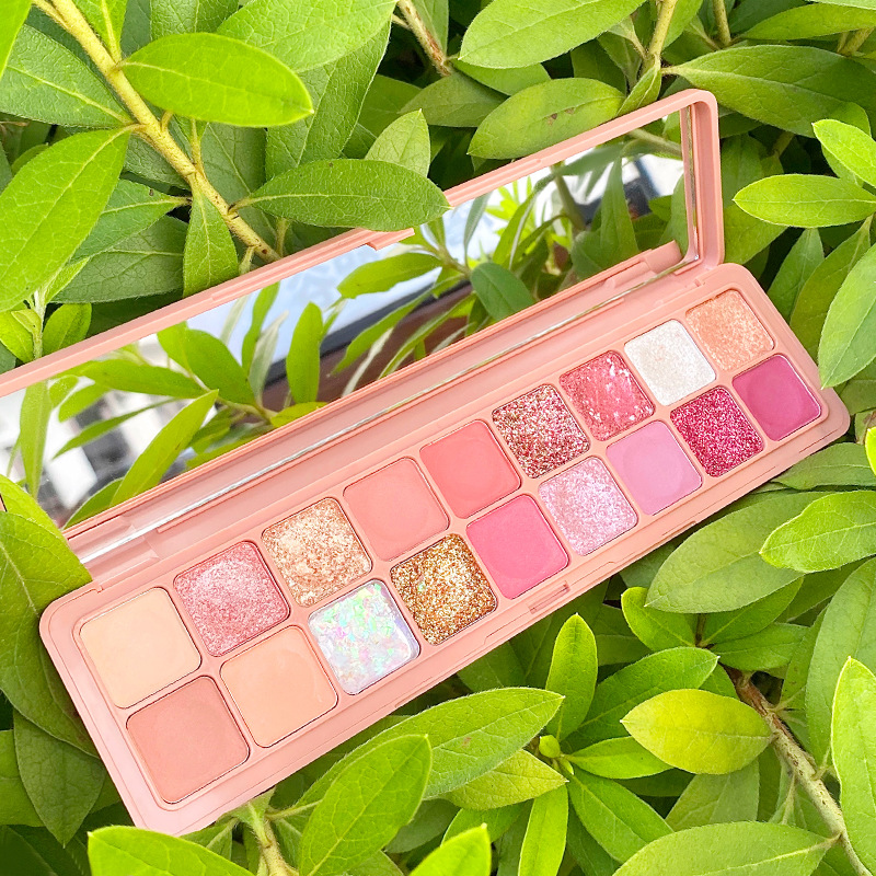 Glitter Pearlescent Waterproof Matte Smooth Eyeshadow - Image 2