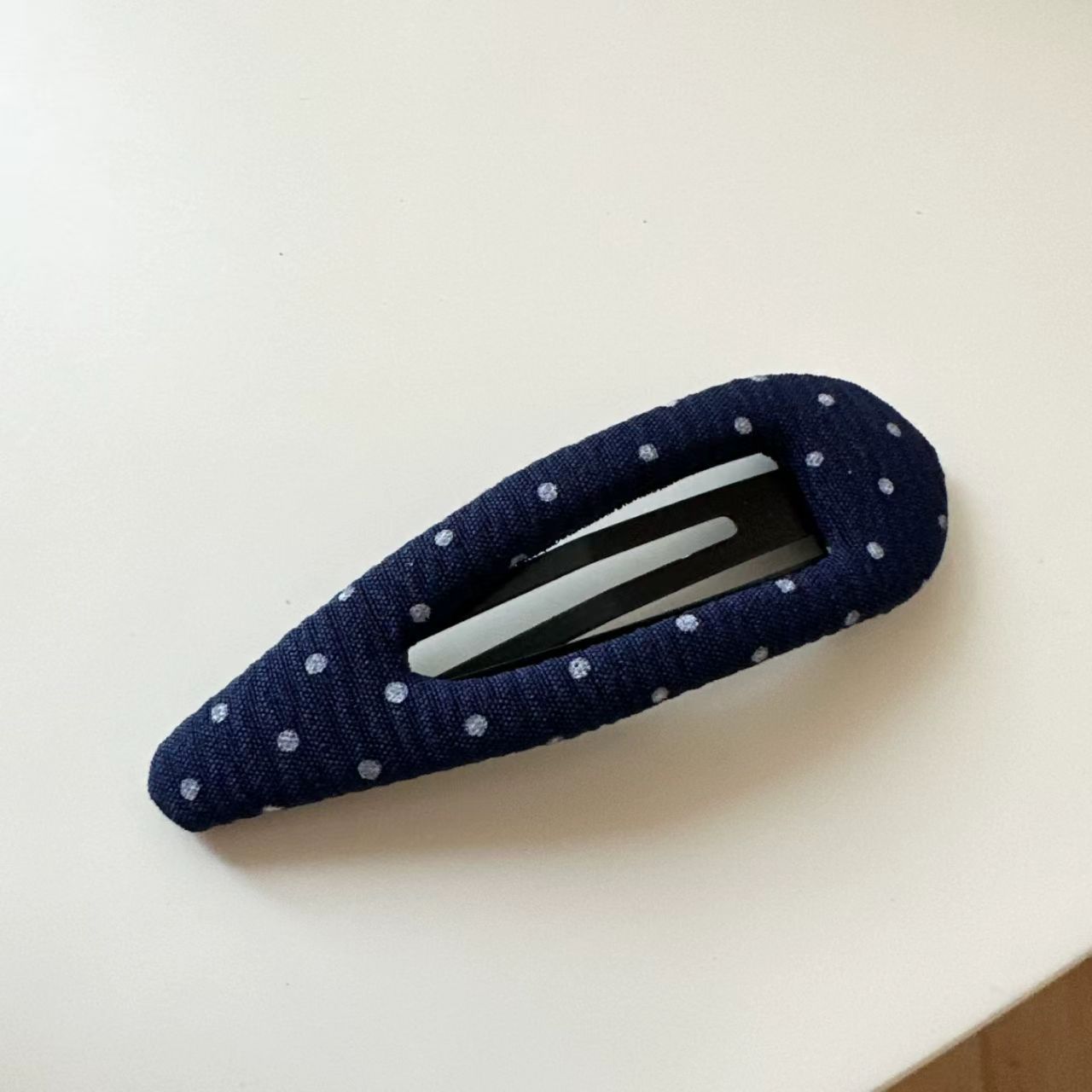 French Retro Dots Versatile High-grade Side Barrettes - Image 3