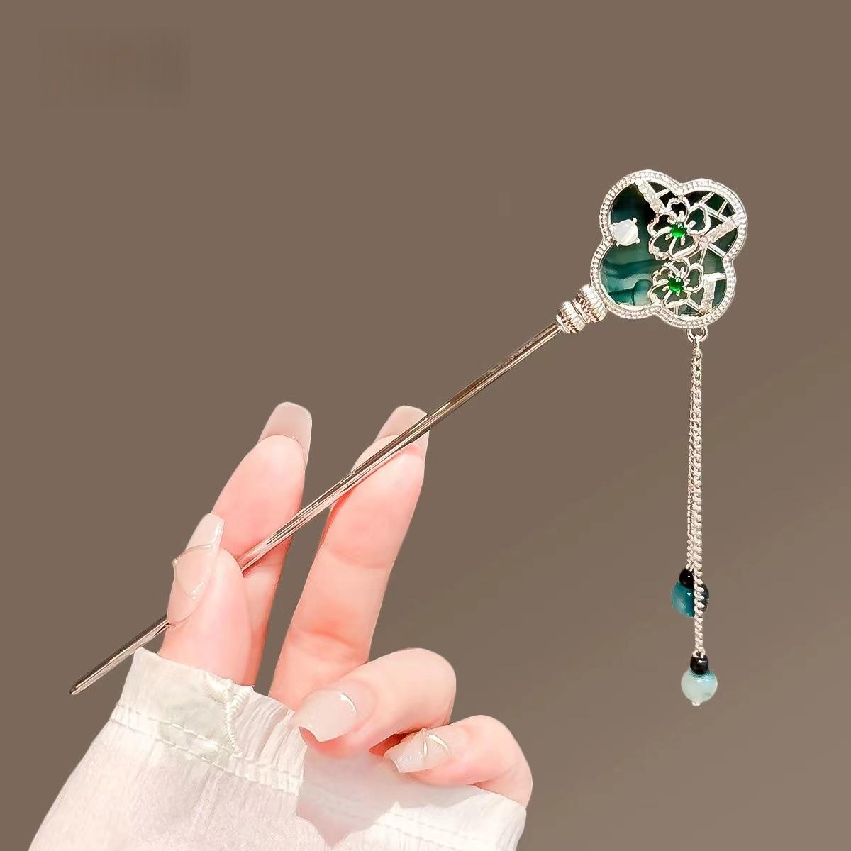 INS New Chinese-style Hairpin With Butterfly Tassels - Image 5