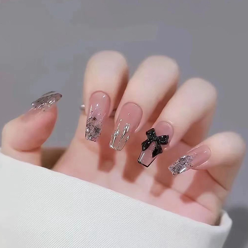 Nail Beauty New Hand-painted Fake Nail Tip Tulip Patch