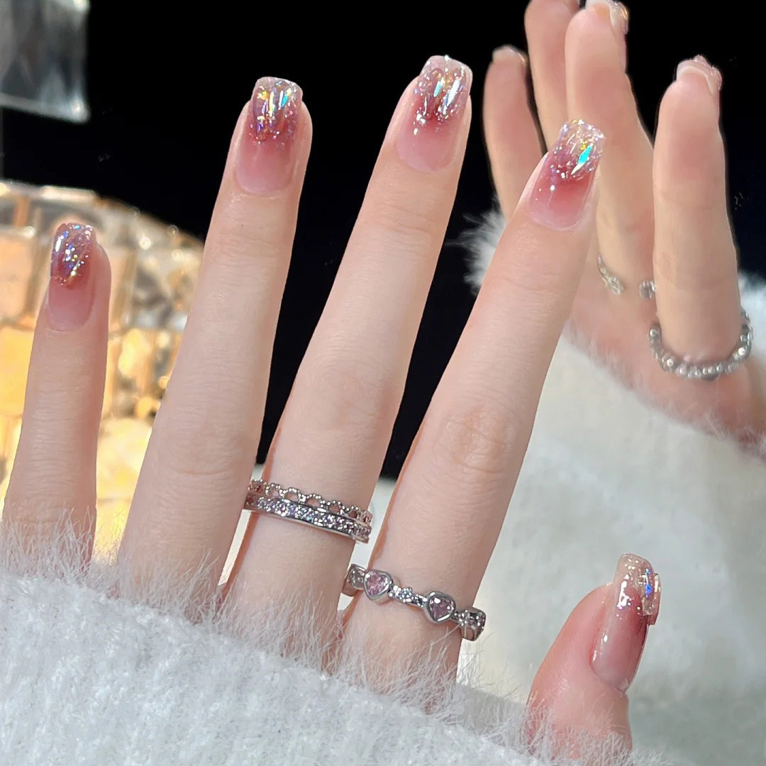 Wear Nail Milky White Gradient Crooked Peach Heart Nail Sticker - Image 3