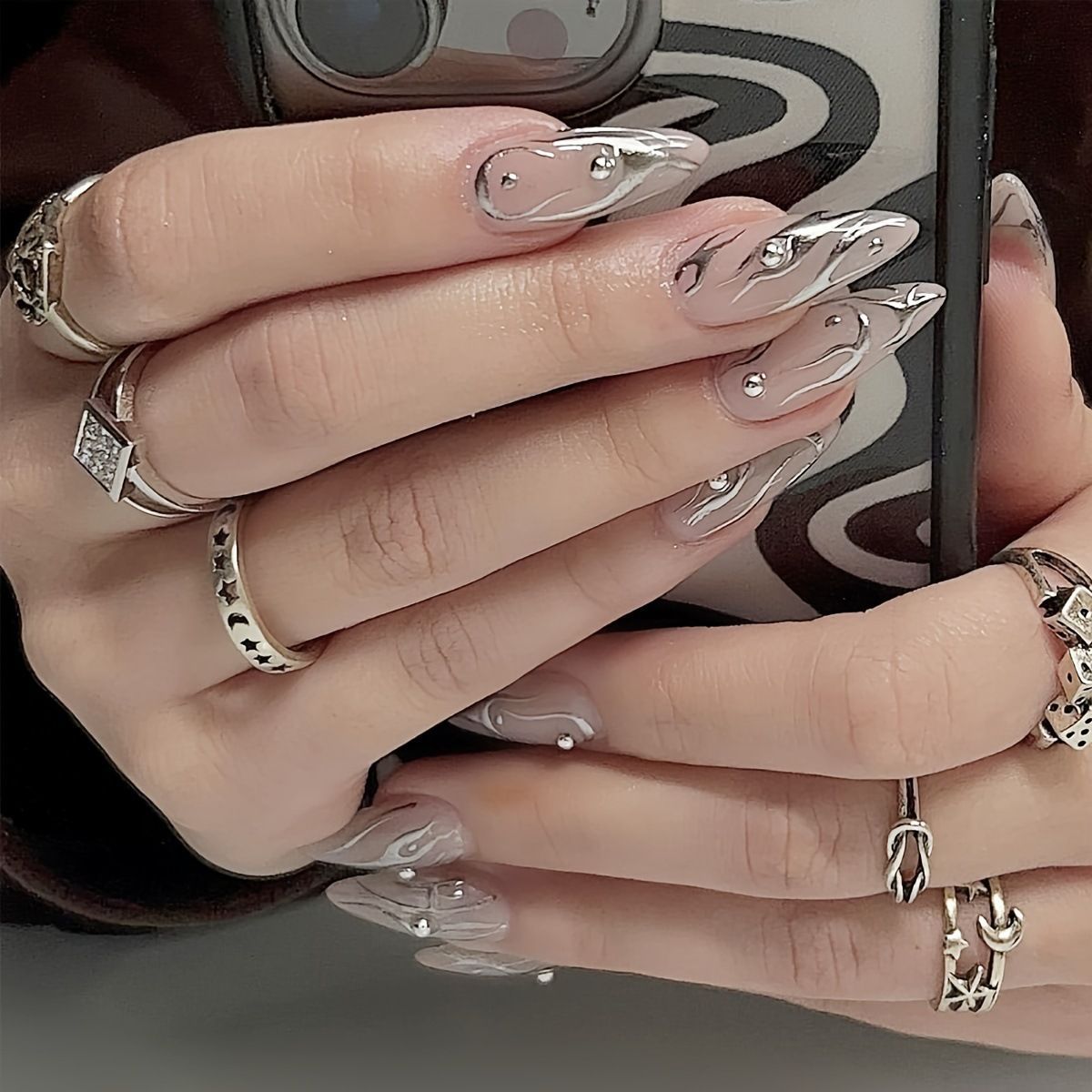 Popular Fashion New Silver-patterned Steel Bead Minimalist