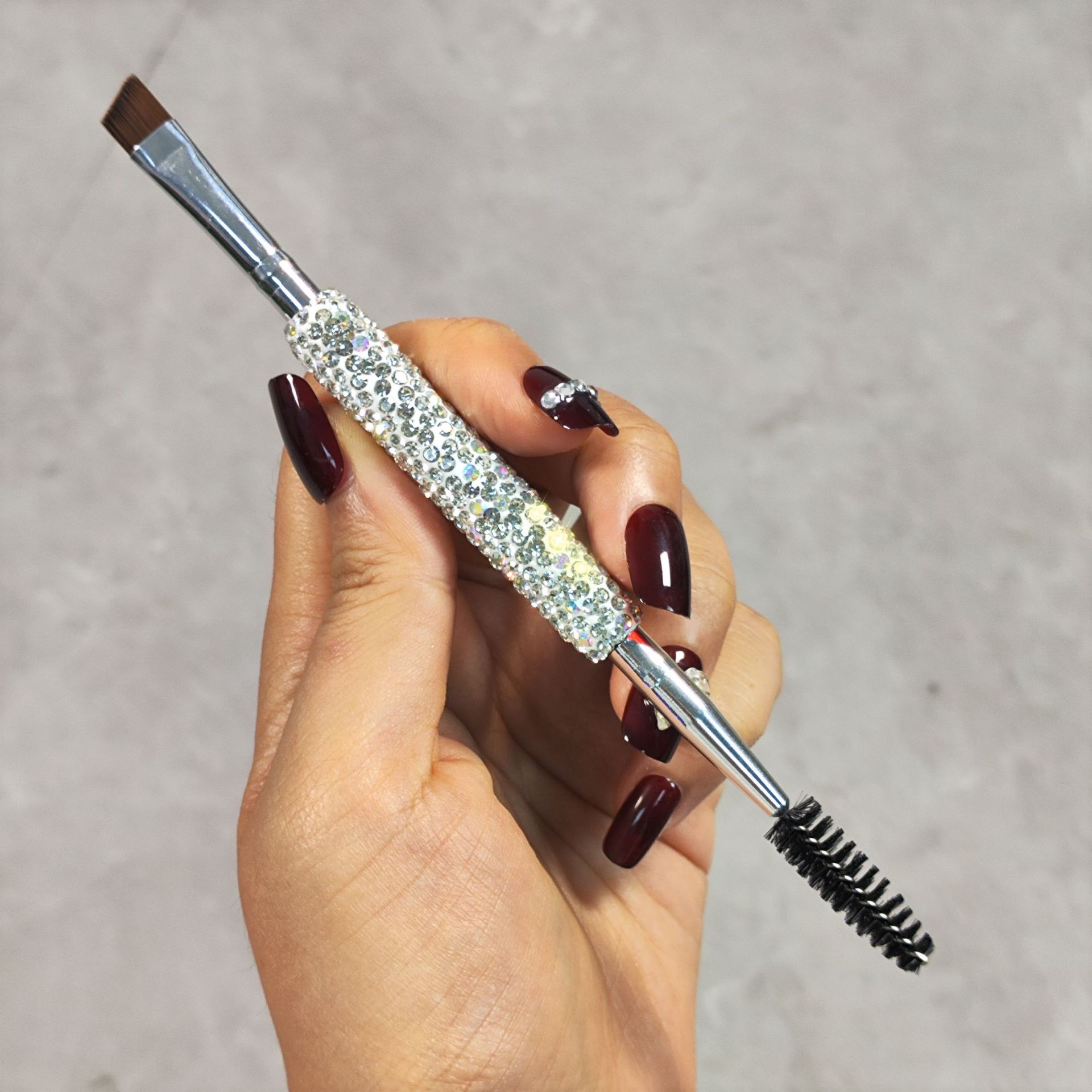 Good-looking Eyebrow Brush Diamond-embedded Portable Dual-use Makeup Brush - Image 2