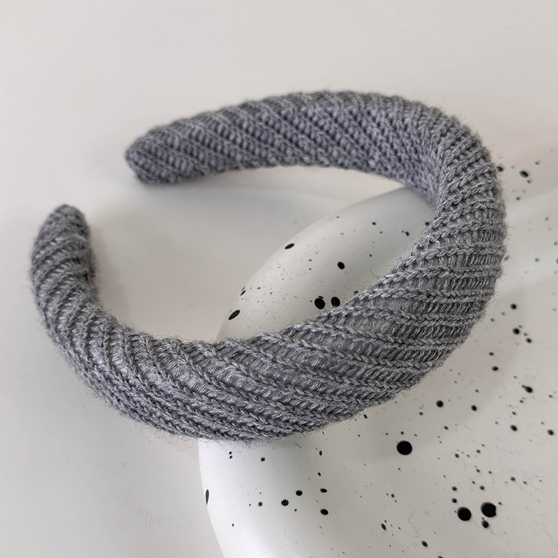 Women's French Retro Dots Knitted Headband - Image 2