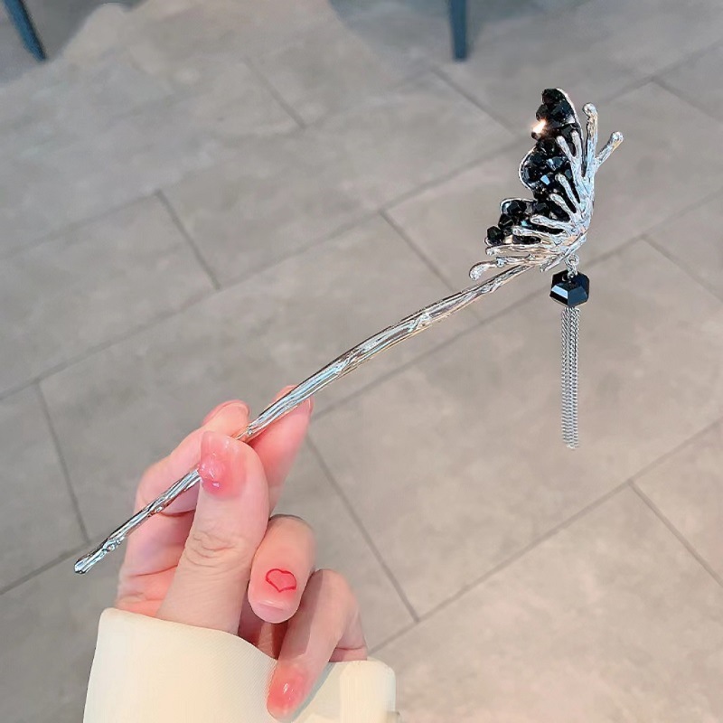 INS New Chinese-style Hairpin With Butterfly Tassels - Image 2