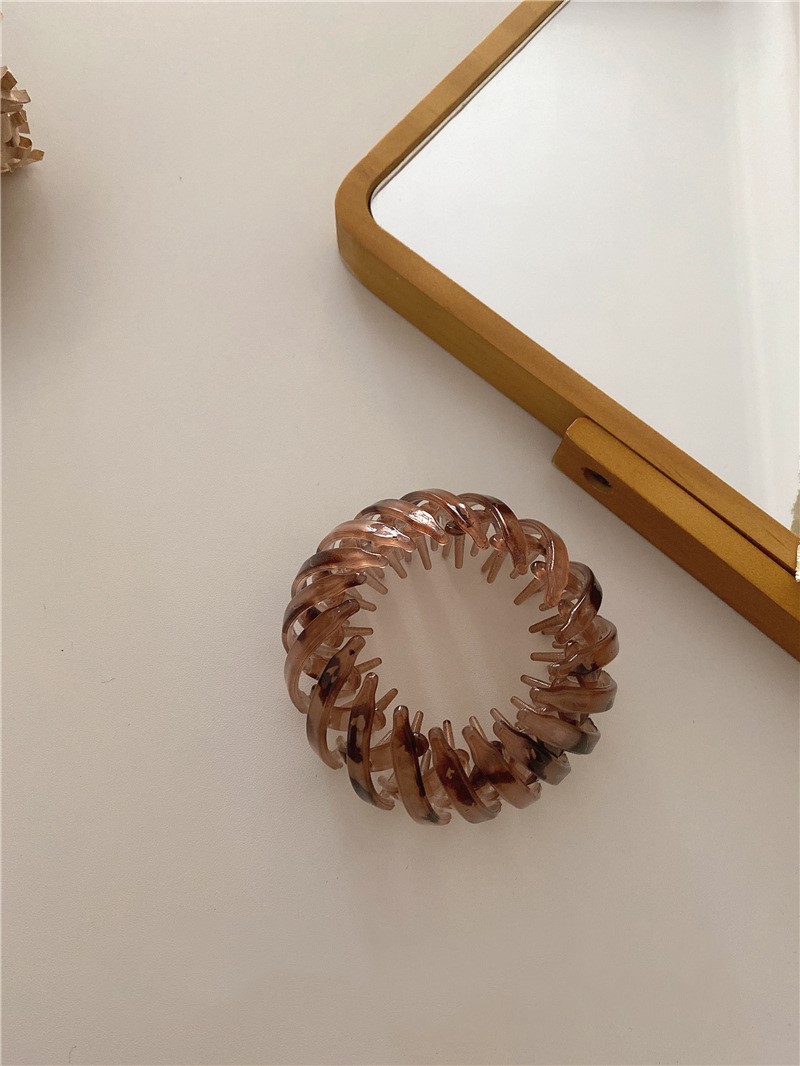 Korean Retro Geometric Elastic Hair Loop - Image 3
