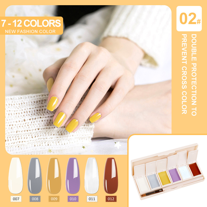 Cream Nail Polish Eye Shadow Bag - Image 2