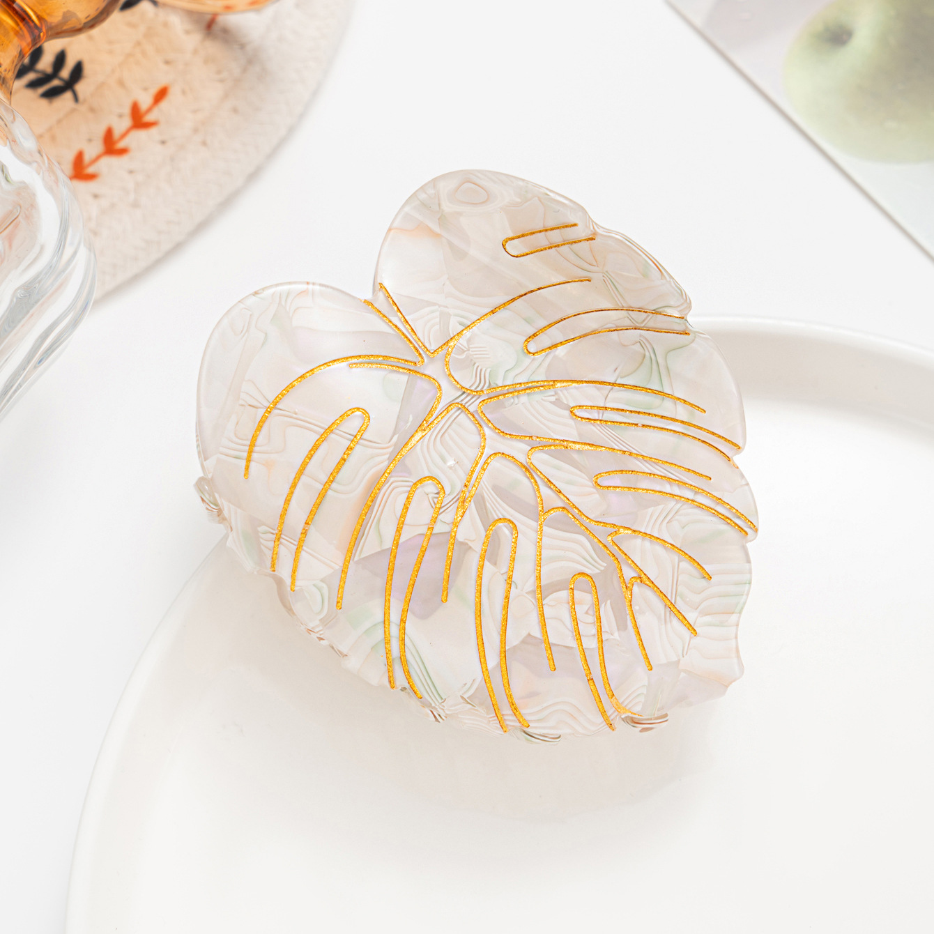 Simple Mori Style Printed Leaves Grip Versatile Hair Clip - Image 2