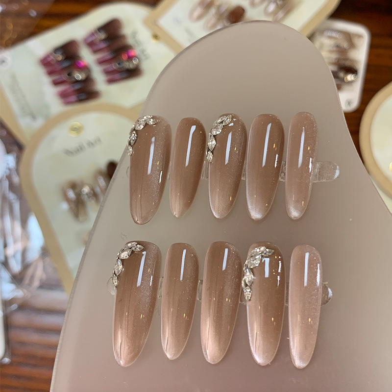 French Manicure Wear Nail Finished Product - Image 3