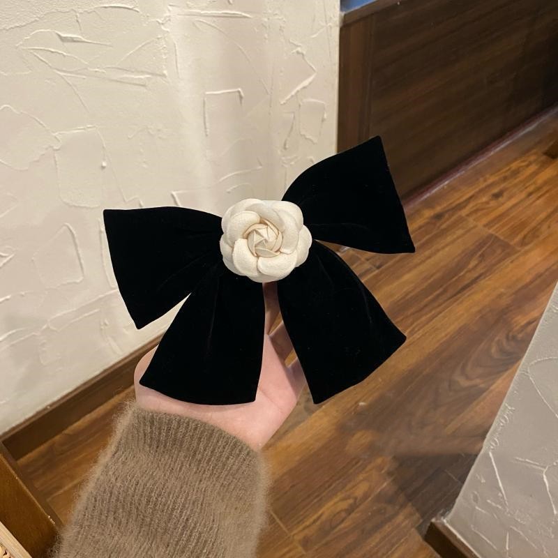 Vintage Velvet Camellia Bow Hair Clip Black - Image 3