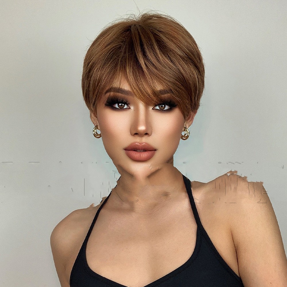 Reversed Style With Six Colors And Short Straight Hair Wig - Image 3