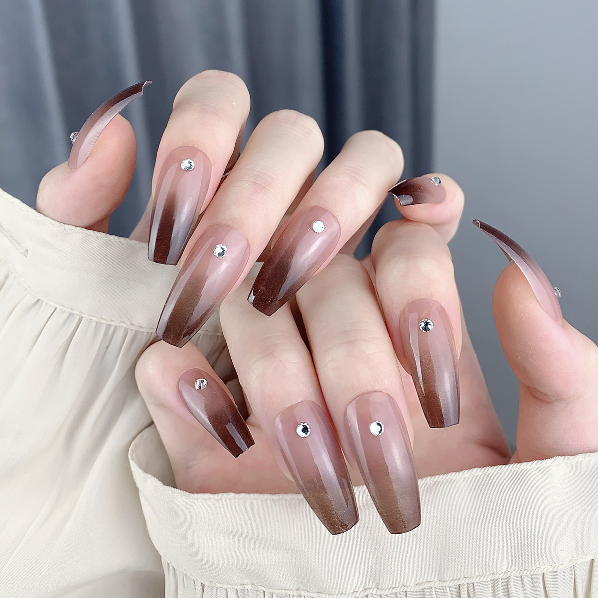 Nail Beauty New Hand-painted Fake Nail Tip Tulip Patch - Image 5